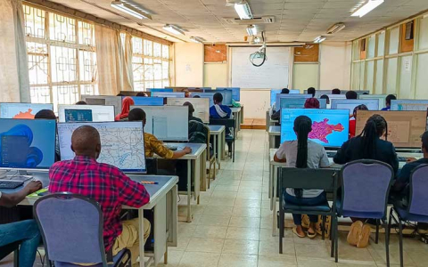Diploma in Cartography & GIS